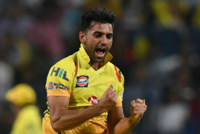 करोनावर मात करून दीपक चहर CSKच्या ताफ्यात दाखल, पाहा PHOTO