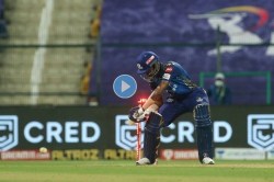 VIDEO: अरे देवा… चेंडू सोडून स्टंपलाच लावली बॅट