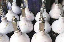 वैद्यकीय प्राणवायूची गरज निम्म्याने घटली