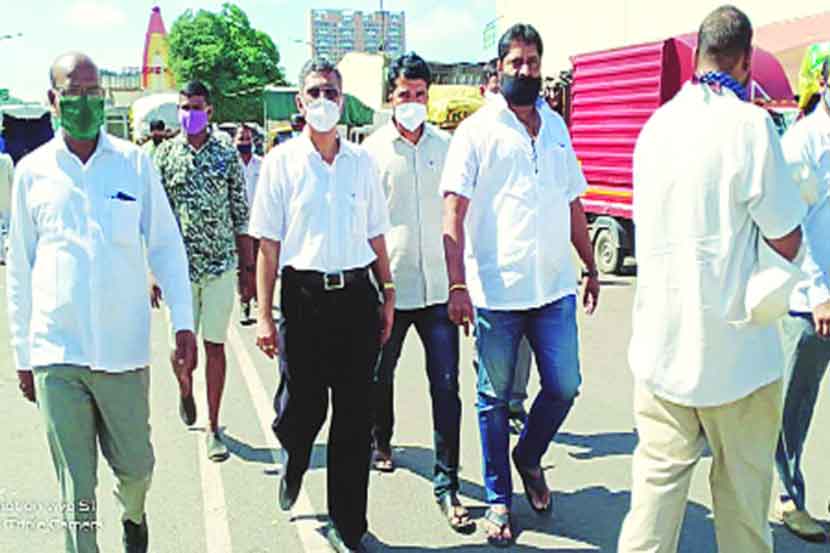 स्वच्छतागृहांचा व्यवसायासाठी वापर
