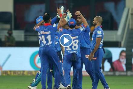 VIDEO: पंजाबच्या माजी कर्णधाराचा पहिल्याच ओवरमध्ये पंजाबला झटका