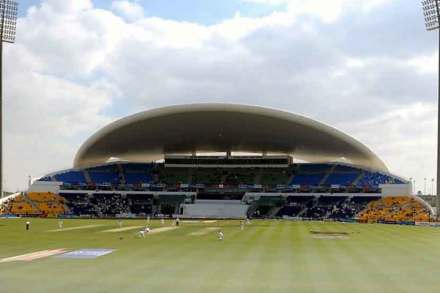 IPL 2020 : संघ तेच, रणभूमी नवी IPL 2020 : संघ तेच, रणभूमी नवी