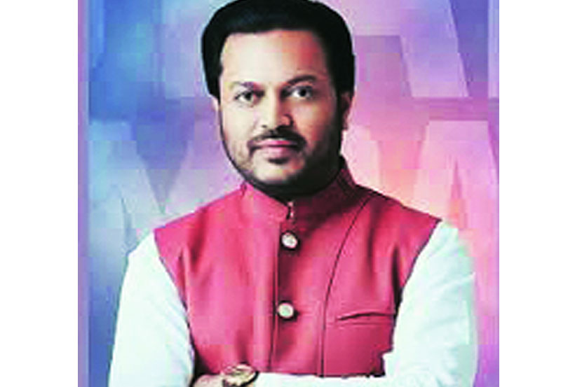 संग्रहीत 