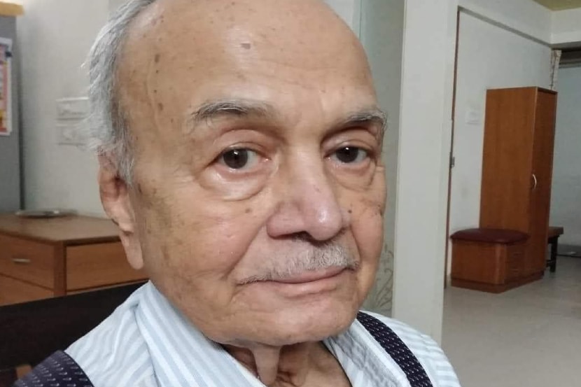 (फोटो डॉ. अभिराम दीक्षित यांच्या फेसबुक वॉलवरुन साभार)