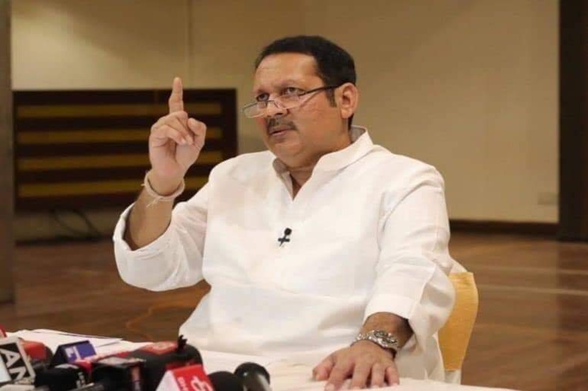 “मराठा आरक्षणाच्या निर्णयापर्यंत MPSC ची परीक्षा घेण्याचं घातकी धाडस ठाकरे सरकारने करु नये”