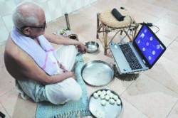 करोना काळात एक हजारांहून अधिक श्राद्ध संस्कार ऑनलाइन