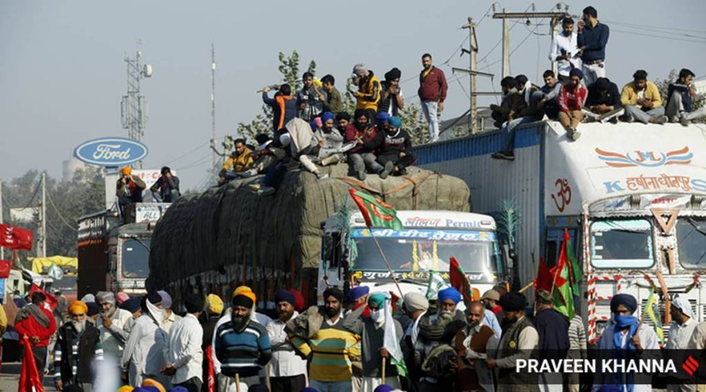 वेशीवरचे वळण.. वेशीवरचे वळण..