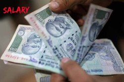 सोशल मीडियावर पहिला पगार सांगण्याची स्पर्धा… जाणून घ्या कारण
