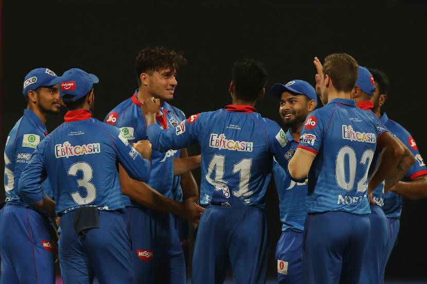 IPL 2020 : दिल्ली कॅपिटल्स अंतिम फेरीत, सेहवाग म्हणतो ऐसा पहली बार हुआ है…