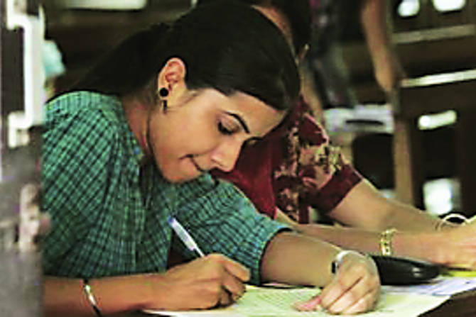 मानवी समूह म्हणून आपण कोणत्या सुखाची निवड करतो, त्या सुखाचा नैतिक दर्जा कोणता हे तपासून पाहणे महत्त्वाचे ठरते. 