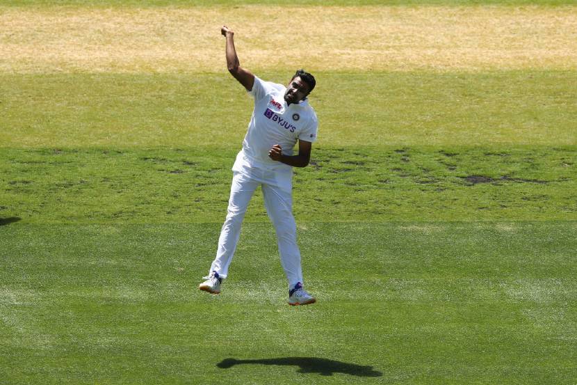 Ind vs Aus : पहिल्या सत्रावर भारताचं वर्चस्व, कांगारु बॅकफूटवर