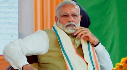 नरेंद्र मोदी ( संग्रहीत छायाचित्र ) नरेंद्र मोदी ( संग्रहीत छायाचित्र )