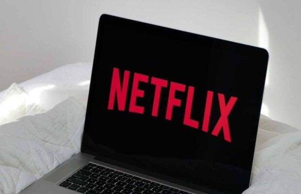 दोन दिवसांसाठी पुन्हा ‘फ्री’मध्ये Netflix पाहण्याची संधी; जाणून घ्या डिटेल्स दोन दिवसांसाठी पुन्हा ‘फ्री’मध्ये Netflix पाहण्याची संधी; जाणून घ्या डिटेल्स