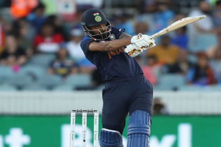 ICC T20I Ranking : लोकेश राहुल Top 3 मध्ये, विराटच्या क्रमवारीतही सुधारणा