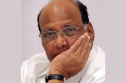 राष्ट्रवादीच्या बैठकीआधी शरद पवार लिलावतीमध्ये, रोहित पवारांसह घेतली संजय राऊतांची भेट