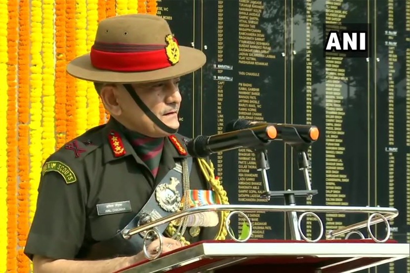 गलवानच्या घटनेनंतर अतिक्रमण किंवा समोरा-समोरील संघर्षाच्या मोठया घटना घडलेल्या नाहीत. नियंत्रण रेषेवर परस्पराबद्दल विश्वासाची जी भावना होती, ती आता राहिलेली नाही. त्यासाठी काही काळ जावा लागेल असे लेफ्टनंट जनरल अनिल चौहान म्हणाले. 