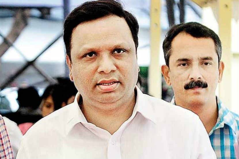 नाईकांच्या मदतीला ‘शेलारमामा’