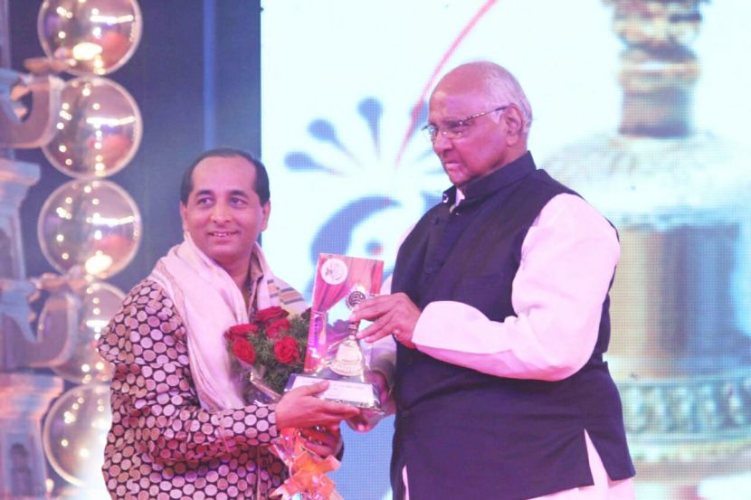 चार पावसाळे पाहिलेला ’बाप माणूस’