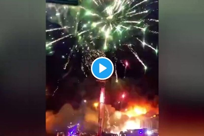 रशियाच्या आकाशात रात्रभर झाली तुफान आतषबाजी, कारण काय?; बघा Viral Video