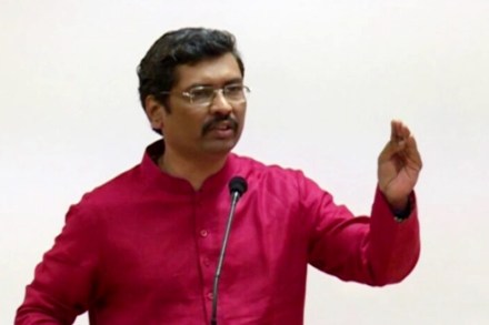 संग्रहीत