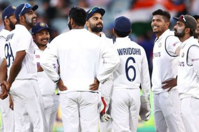 Good News! ‘टीम इंडिया’च्या शिलेदाराला कन्यारत्न प्राप्ती Good News! ‘टीम इंडिया’च्या शिलेदाराला कन्यारत्न प्राप्ती