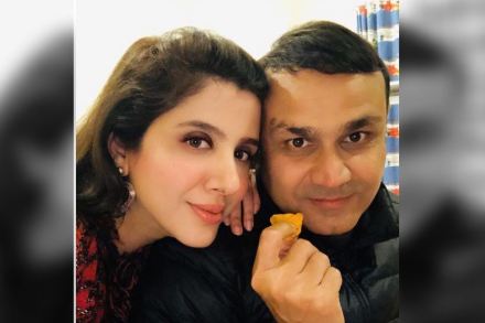 सेहवागने शेअर केला भन्नाट VIDEO; म्हणाला, “बिवी की लाठी…”