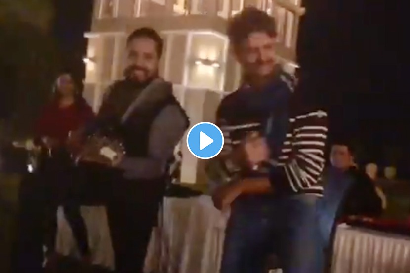 नवीन वर्षाच्या पार्टीमध्ये हृतिकचा जबरदस्त डान्स, पाहा व्हिडीओ