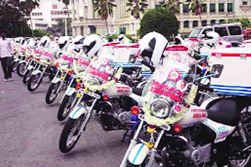 नंदुरबारमध्ये दुचाकी रुग्णवाहिकेसाठी दिरंगाई