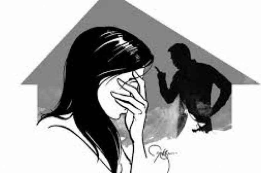पती-पत्नीमधील वादाच्या ६३३ तक्रारी