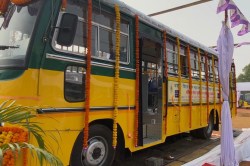 श्रेय घेणारे तेव्हा कुठे होते?