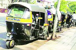 दोनऐवजी चार प्रवासी… भाडे चढेच!