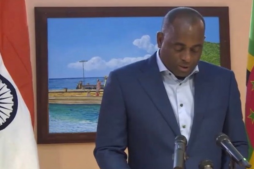 Video: “बायबलमधील प्रत्येक शब्दावर माझा विश्वास आहे पण…”; भारताबद्दल बोलताना ‘या’ देशाचे PM गहिवरले Video: “बायबलमधील प्रत्येक शब्दावर माझा विश्वास आहे पण…”; भारताबद्दल बोलताना ‘या’ देशाचे PM गहिवरले