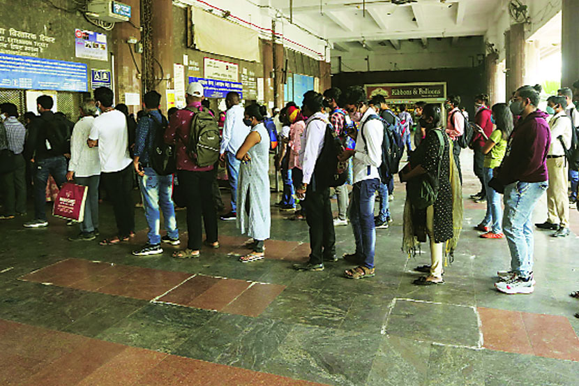 खेर मार्गाची दुरुस्ती पावसाळ्यानंतरच
