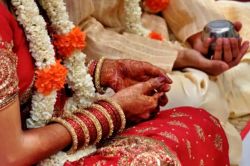 बंदी आदेश धुडकावून नगरसेविकेच्या मुलीचा धडाक्यात विवाह