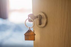 рддреБрдордЪреНрдпрд╛ рд╕реНрд╡рдкреНрдирд╛рддреАрд▓ рдШрд░ рдЦрд░реЗрджреА рдХрд░рдгреНрдпрд╛рдЪреА рд╣реАрдЪ рдпреЛрдЧреНрдп рд╡реЗрд│