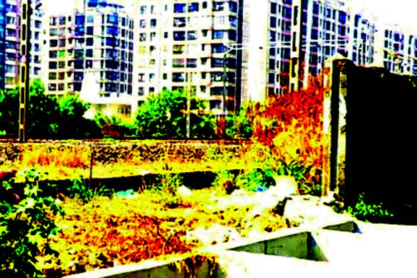 मीरा रोड रेल्वे मार्ग धोक्याचा मीरा रोड रेल्वे मार्ग धोक्याचा