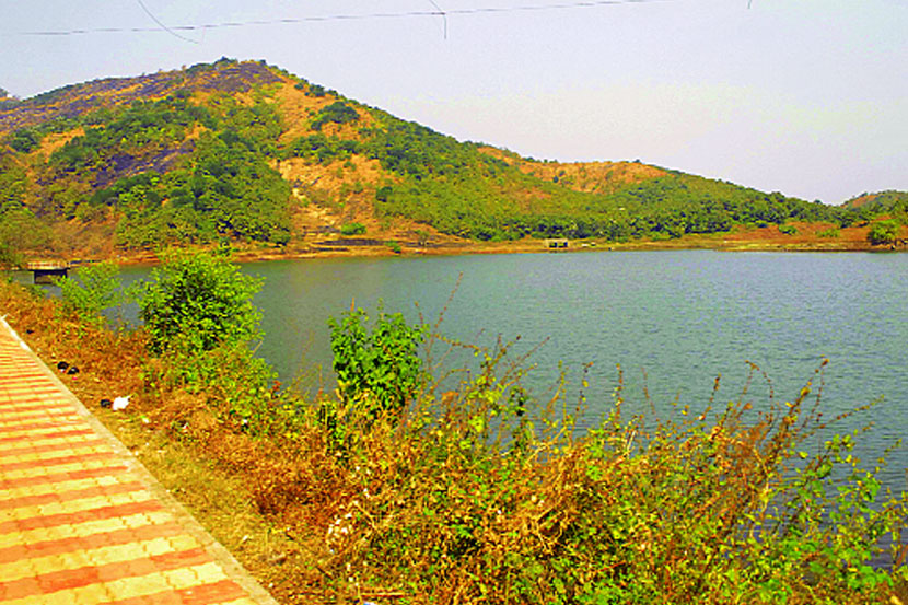 पापडखिंड धरणातून पाणी बंद