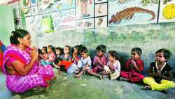 अंगणवाडय़ांची प्राथमिक शाळांना जोडणी