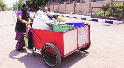 करोनामय वर्ष : टाळेबंदीतील ‘स्वच्छ’ सेवकांच्या कामाला सलाम