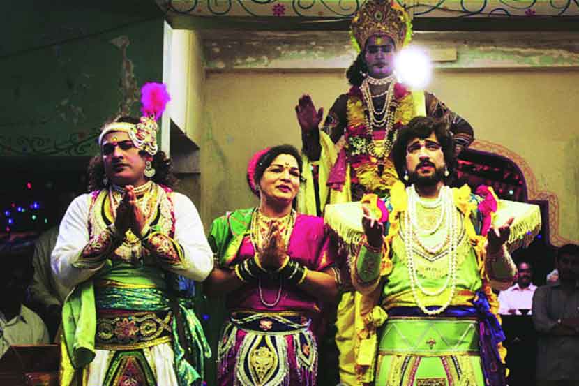 Picasso Movie Review : आनंदाचा झरा
