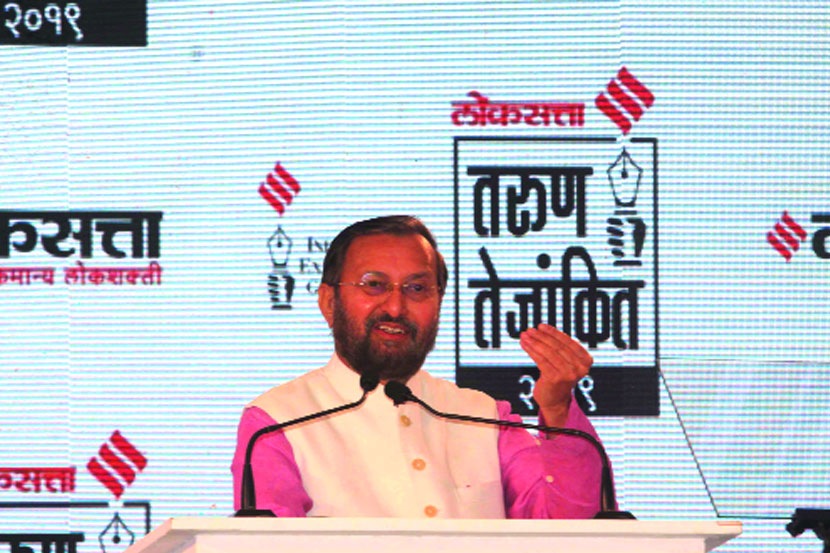 नाविन्याचा ध्यास असलेले तरुणच देशाचे नायक!