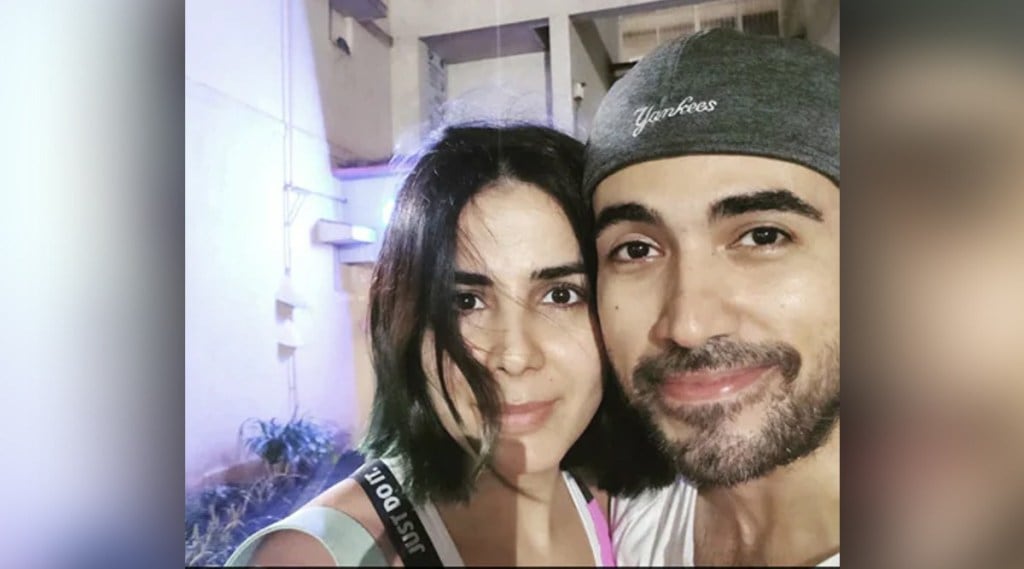 kirti kulhar with her husband kirti kulhar with her husband
