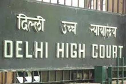 “लस तर नाही, मग त्या कॉलरट्युनचा त्रास कशाला?” उच्च न्यायालयाने केंद्राला सुनावलं!