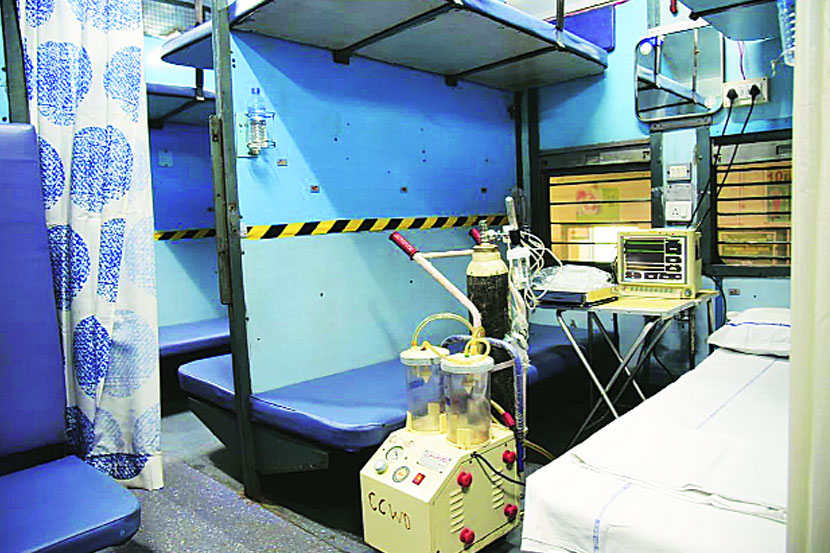 विलगीकरण डब्यांचे एक्सप्रेस डब्यात रुपांतर