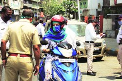 एक हजार पोलीस रस्त्यावर