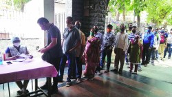 рд▓рд╕реАрдХрд░рдгрд╛рд╕рд╛рдареА рдкрд╣рд╛рдЯреЗрдкрд╛рд╕реВрди рд░рд╛рдВрдЧрд╛