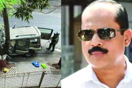 वाझे यांच्या खात्यातून २६ लाखांचा संशयास्पद व्यवहार