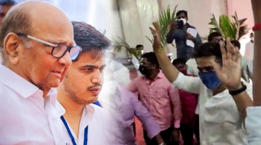 “शरद पवारांचा नातू म्हणून रोहित पवारांना वेगळा न्याय का?” “शरद पवारांचा नातू म्हणून रोहित पवारांना वेगळा न्याय का?”