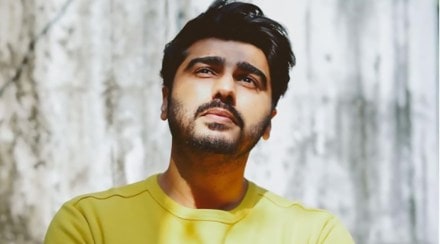 “आजीला नातवंडांना पाहायचं, पण तिची ही इच्छा मी पूर्ण करु शकणार नाही..,” अर्जुनने केला खुलासा “आजीला नातवंडांना पाहायचं, पण तिची ही इच्छा मी पूर्ण करु शकणार नाही..,” अर्जुनने केला खुलासा