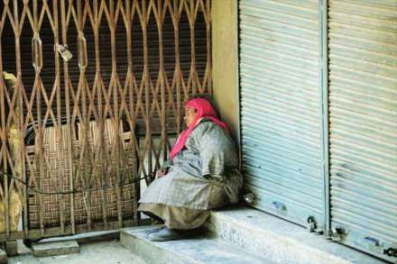 रुग्णवाढीमुळे अन्य राज्यांत टाळेबंदीची मात्रा
